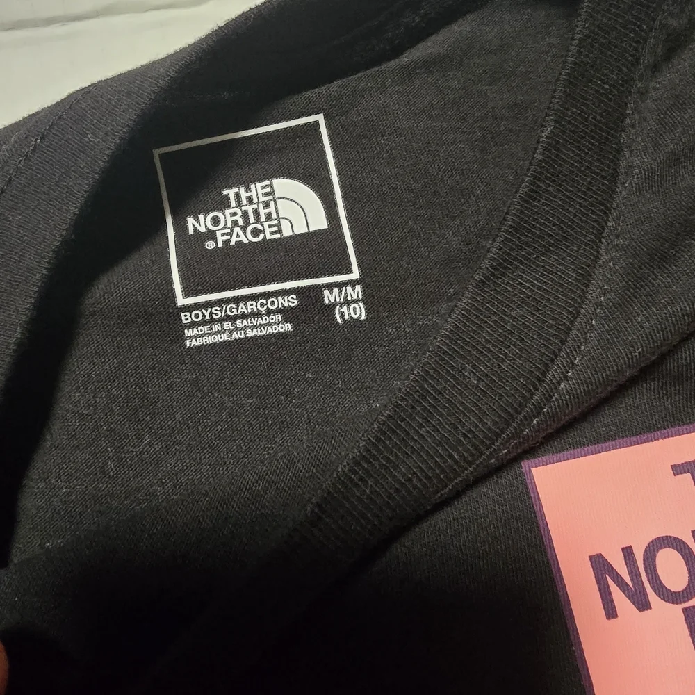 NWT The North Face Cotton Boys Graphic Tee NF0A8B1J4O91-M Black Size M (10) - Picture 8 of 10